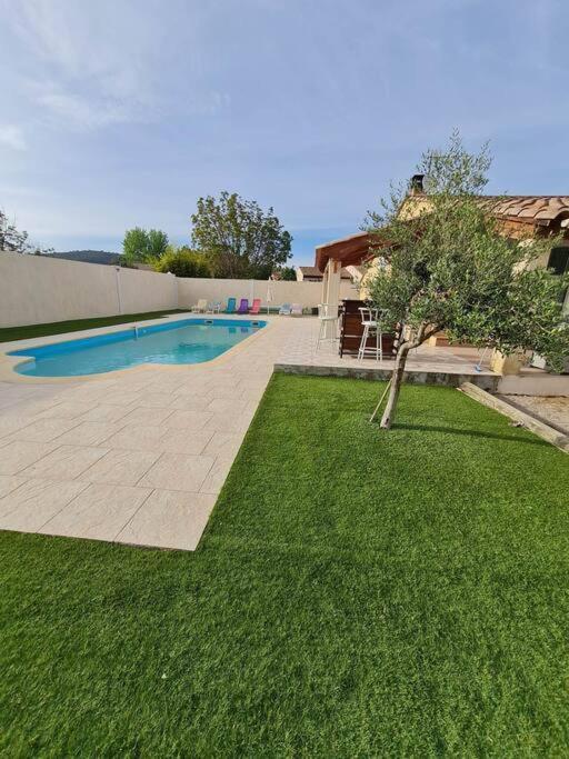 Appartement 53 M² - Pignans Au Coeur Du Var Extérieur photo